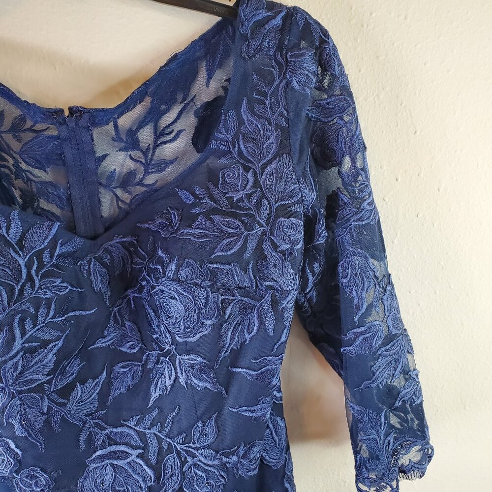 La Femme Womens Navy Floral Embroidered Mesh A-Line Gown Sz 6 - Picture 4 of 11